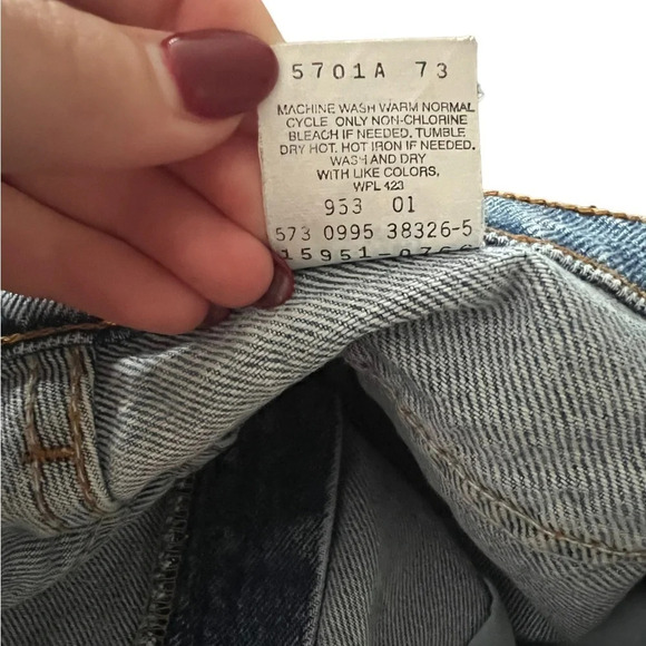 Vintage Levi Orange Tab 951 Relaxed Tapered Leg 12 Short - Picture 5 of 6